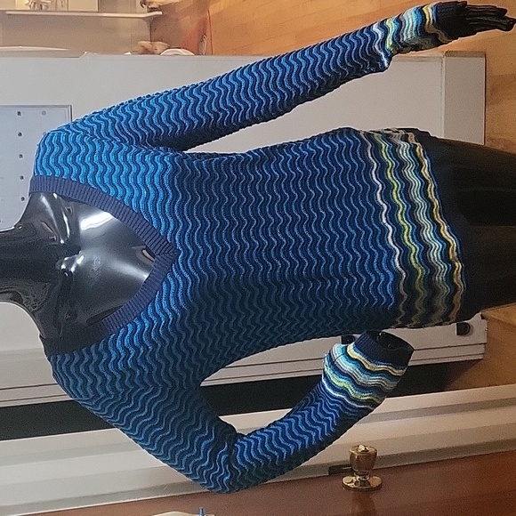 Missoni for Target long sleeved shirt - Picture 5 of 5